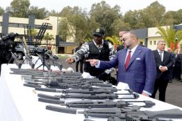 Image du Maroc Professionnelle de  Sa Majesté le Roi Mohammed VI, visite la Direction Générale de la Surveillance du Territoire national (DGST) et inaugure son Institut de formation spécialisée à Rabat, Mardi 24 Avril 2018. (Photo/ SPPR) via Jalilbounhar.com.
 